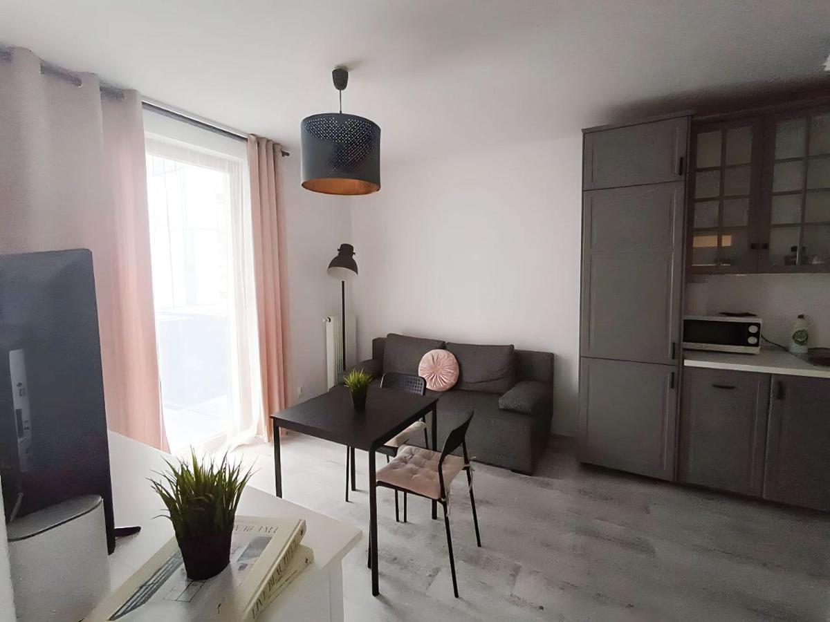 Apartament Niedaleko Centrum Warszawy Варшава Екстер'єр фото